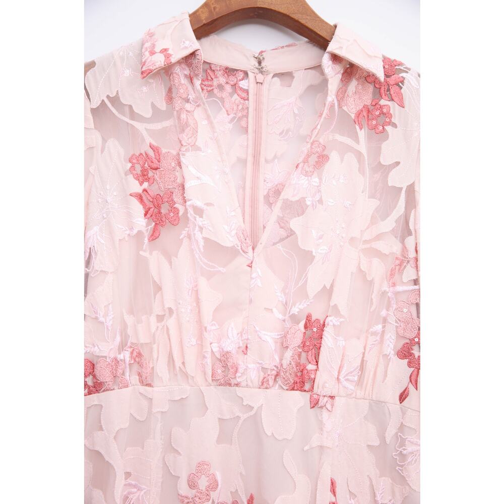 Badgley Mischka Blush Pink Floral V‑Neck Maxi Dress - Picture 7 of 11